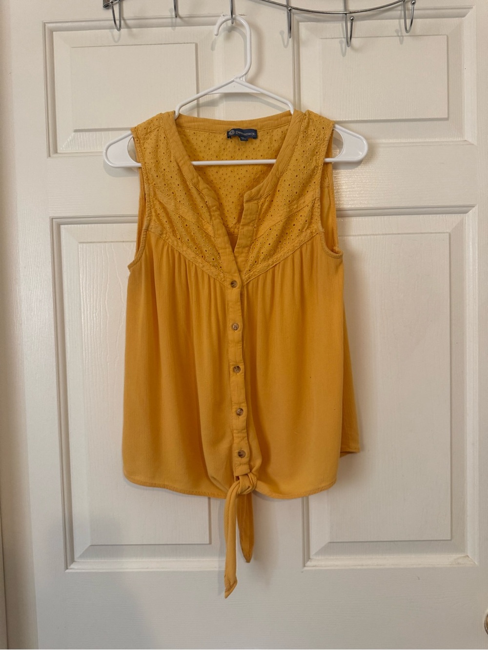 Democracy Mustard Eyelet Yoke Button-Front Tie Hem Camisole